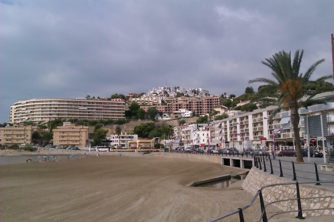 Primera Linea En Playa Sur. Plaza Constitucion Peñíscola المظهر الخارجي الصورة